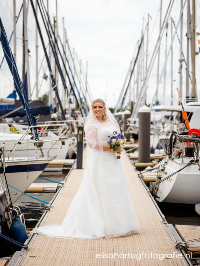 ~ 👰‍♀️💜⚓️
.
.
#bruid #huwelijk #trouwreportsge #bruidsboeket #wedding #trouwreportage #flowers #fotografie #trouwfotograaf #photography #photo #weddingphotography #mrandmrs #fotograafgezochtnoordholland #trouwen #canon #elisahartogfotografie
————————