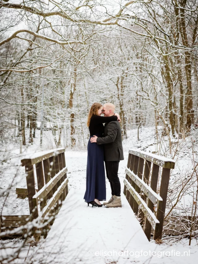 ~ Een winterse dag om nooit te vergeten op 29 januari 2026. Wat een eer om dit stel en hun geregistreerd partnerschap te mogen vastleggen. ❄️🤍 
.
.
#winterfotoshoot #trouwfotos #sneeuw #winterwonderland